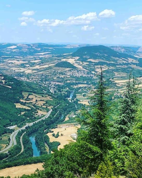 Cap Jungle 2pers Centre-ville Fibre * Millau